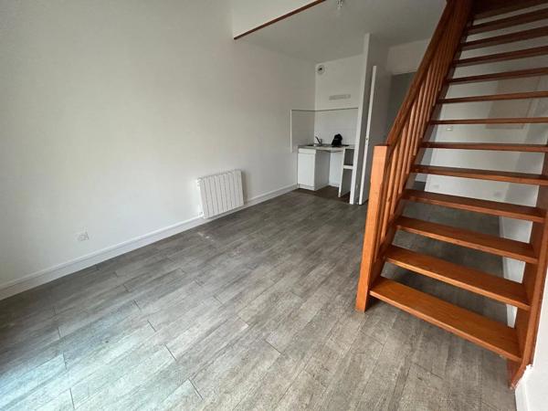 Appartement à louer 1 pièce 28.32m²