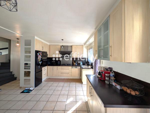 Maison 6 pièces - 105 m²