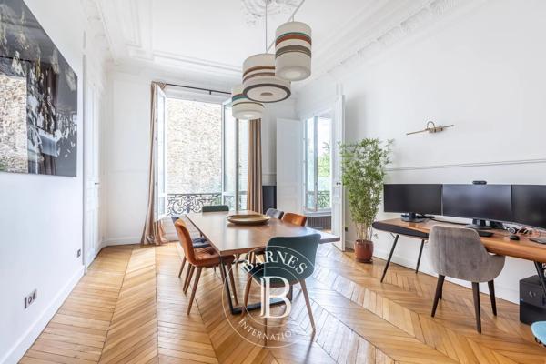 Paris 8ème, Appartement 3 Chambres -  170 m² à vendre