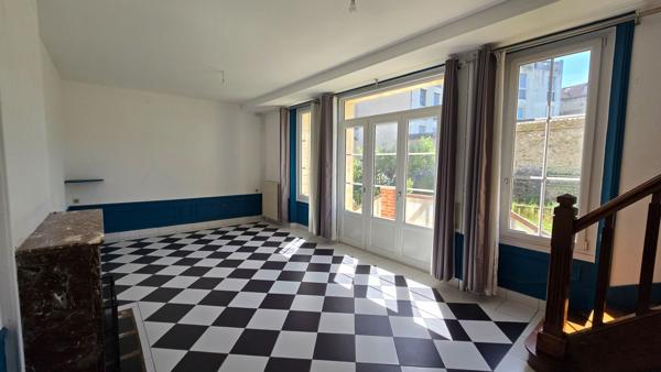 Maison dans  Provins  5 pièces proche centre ville et gare !