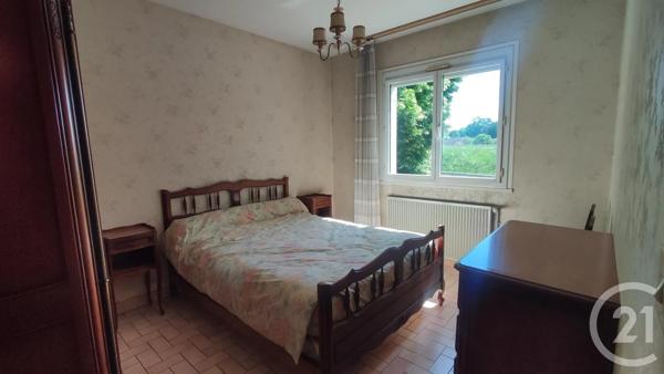 Maison à vendre  5 pièces - 84,30 m 2   ST PERE  - 58