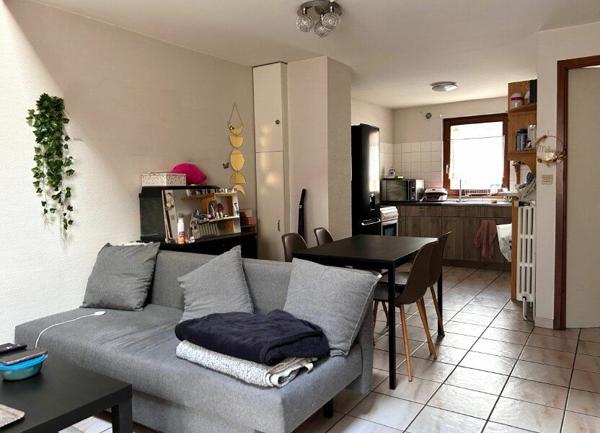 Appartement à louer    2 pièces • 42 m2 Fellering