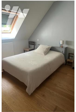 Quartier coteaux de la Mayenne proche centre ville /  5éme chambres possible sur le rez-de-chaussée