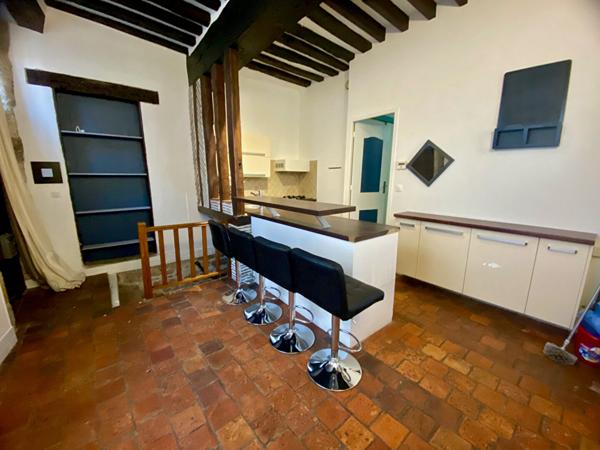 Hyper Centre - 2 Pièces 32,3m² (60m² au sol)