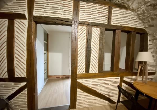 Hyper Centre - 2 Pièces 32,3m² (60m² au sol)