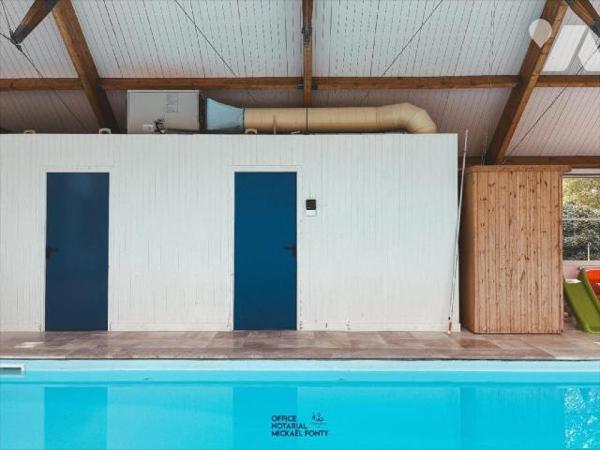 Amateurs de grands espaces et de confort, laissez vous séduire par cette magnifique maison lumi...