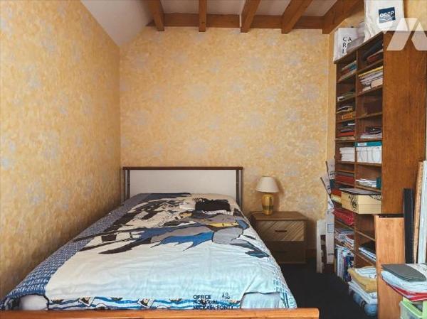 Amateurs de grands espaces et de confort, laissez vous séduire par cette magnifique maison lumi...