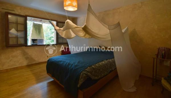 Vente Maison 6 pièces 227 m2 à Saint-Jean