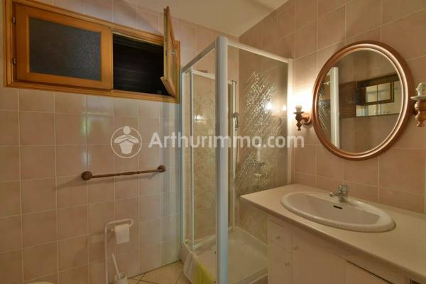 Vente Maison 6 pièces 227 m2 à Saint-Jean