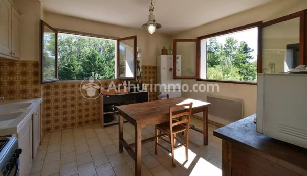 Vente Maison 6 pièces 227 m2 à Saint-Jean