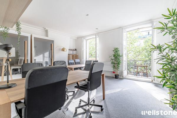 Bureaux à louer à PARIS 75004