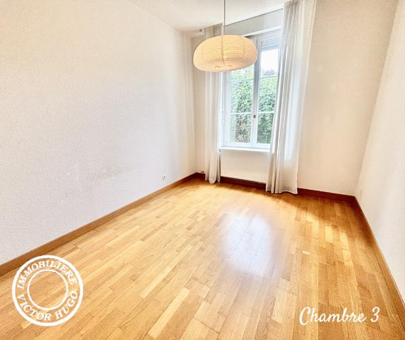 T5 rare, spacieux et lumineux, au Pavillon du Château de la Charmille