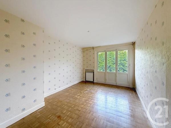 Appartement T3 à vendre  3 pièces - 79,19 m 2   SENS  - 89