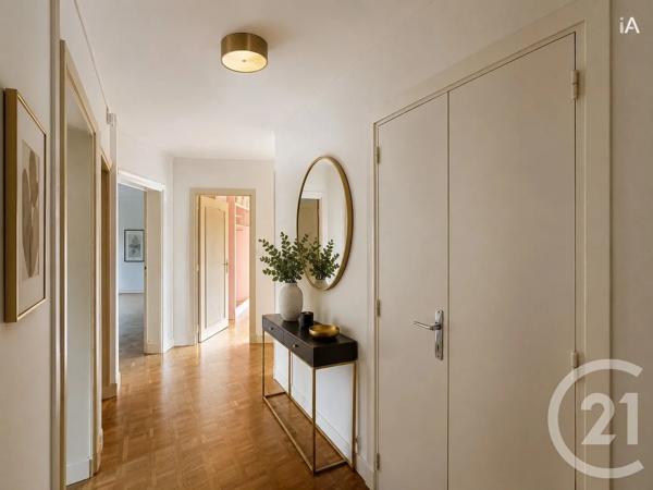 Appartement T3 à vendre  3 pièces - 79,19 m 2   SENS  - 89