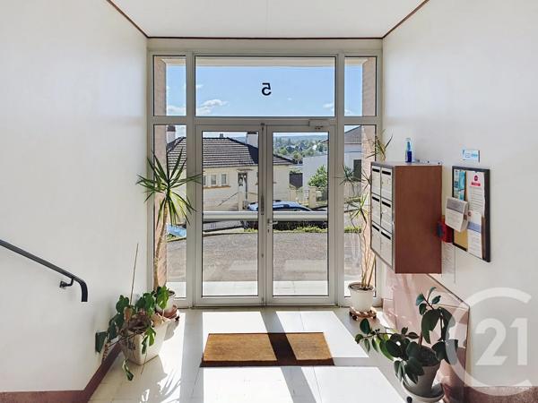 Appartement T3 à vendre  3 pièces - 79,19 m 2   SENS  - 89