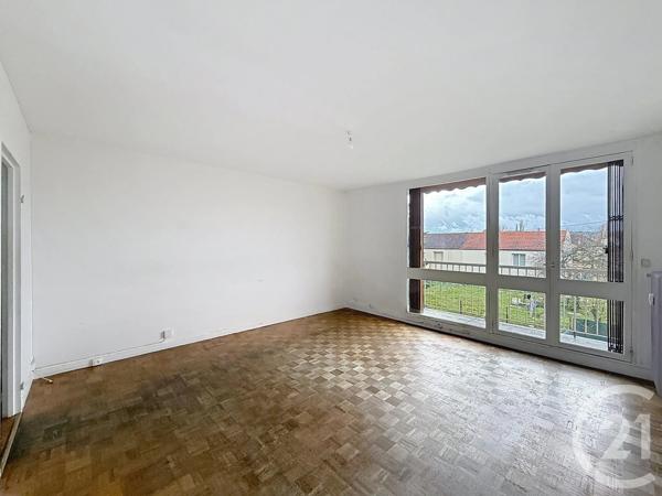 Appartement F3 à vendre  3 pièces - 60,42 m 2   ST VALERIEN  - 89