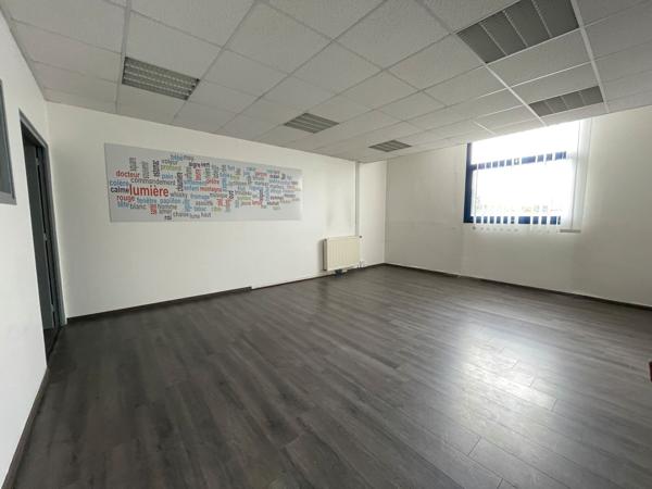 Bureaux à vendre à LE PETIT QUEVILLY 76140