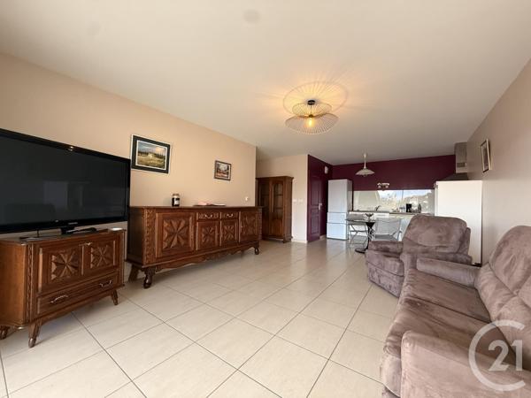 Appartement T3 à vendre  3 pièces - 73,51 m2 GUILHERAND GRANGES - 07