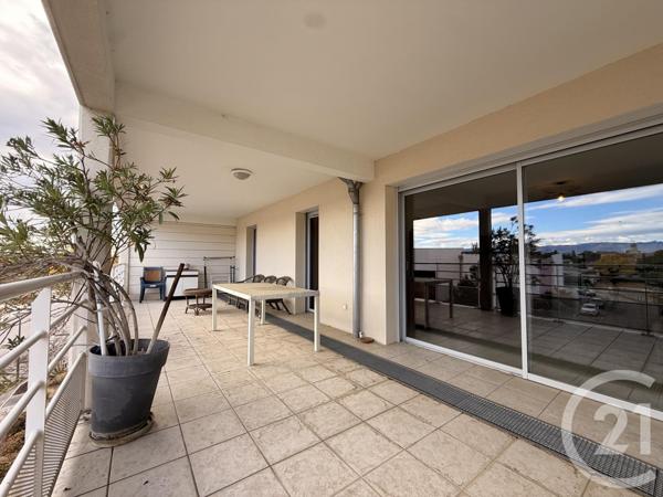 Appartement T3 à vendre  3 pièces - 73,51 m2 GUILHERAND GRANGES - 07