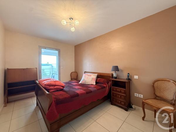 Appartement T3 à vendre  3 pièces - 73,51 m2 GUILHERAND GRANGES - 07