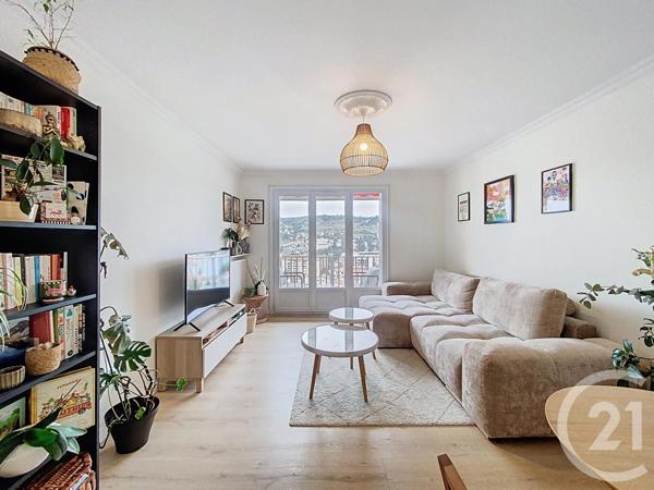 Appartement F3 à vendre  4 pièces - 67,52 m2 LE PUY EN VELAY - 43