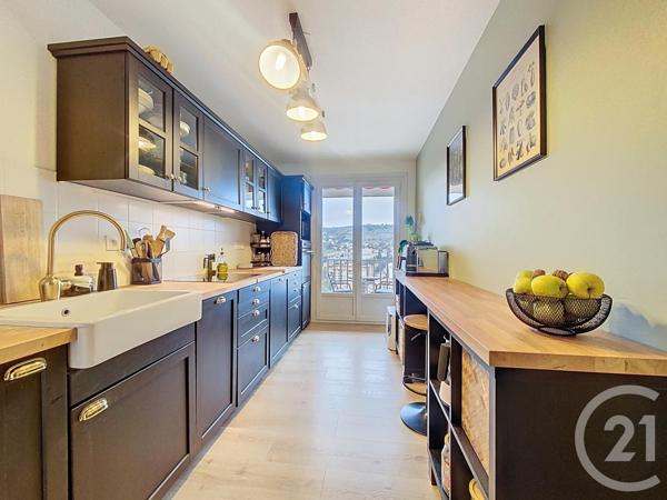 Appartement F3 à vendre  4 pièces - 67,52 m2 LE PUY EN VELAY - 43