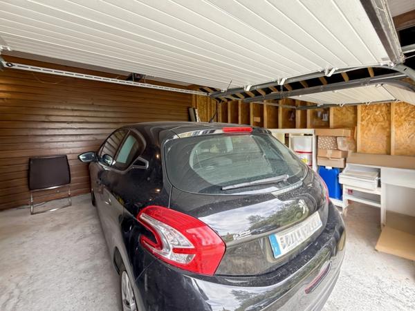 Dept de la Vienne (86) Maison contemporaine type 6 avec piscine, double garage et pergola bioclimatique