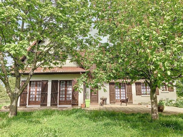 Maison à vendre    6 pièces •  Domérat