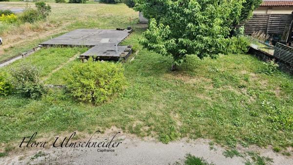 Maison individuelle en pierre de 159 m² avec terrain de 897 m² à vendre à CULOZ (01) à 30 mns d'Aix-les-Bains et 20 mns de Belley