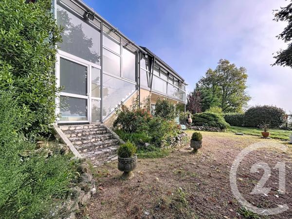 Maison à vendre  4 pièces - 145,04 m2 CHATEL GUYON - 63