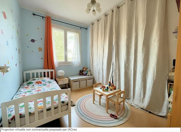 Maison familiale 4 chambres bureau DPE B jardin garage Le Muy