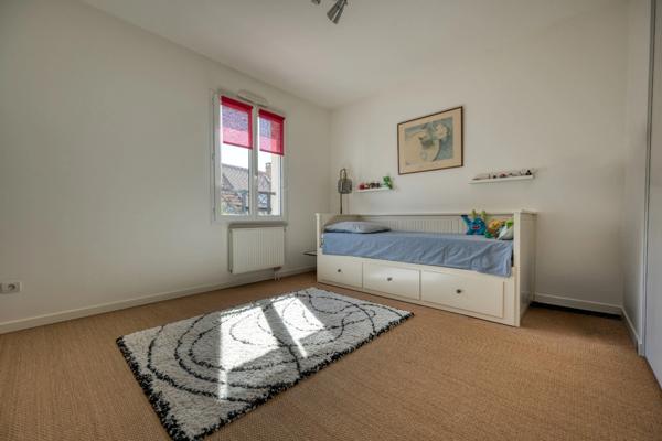 Maison à vendre 6 pièces à Jouars Pontchartrain ()
