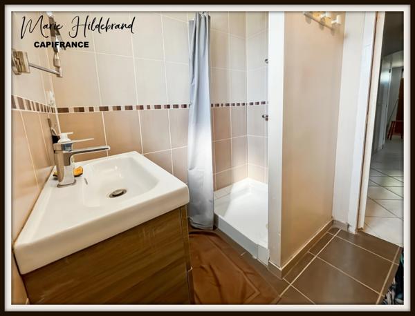 Propriété 200m² habitable - 3 chambres - 4 hectares et dépendances