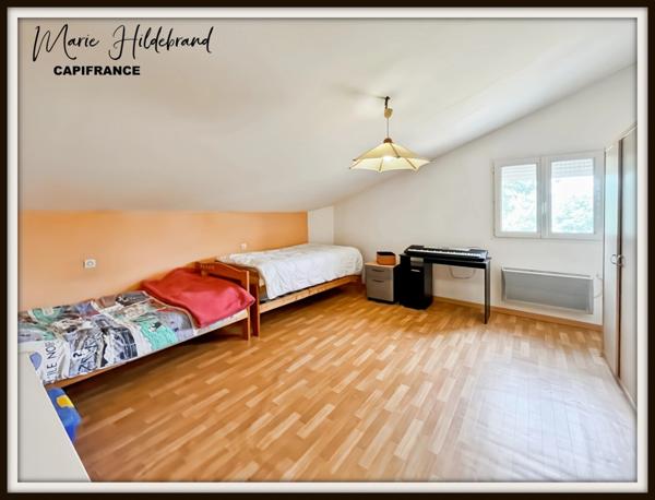 Propriété 200m² habitable - 3 chambres - 4 hectares et dépendances