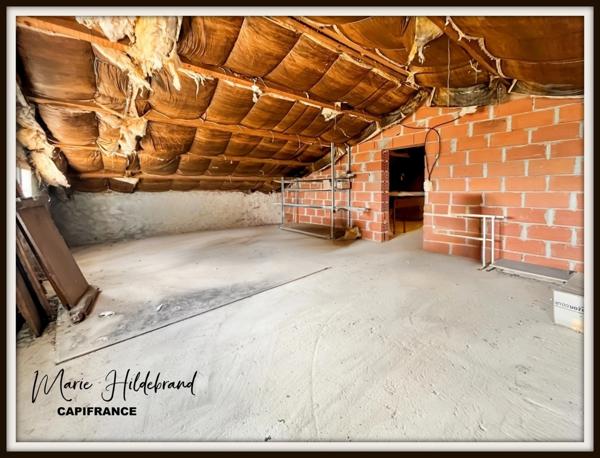 Propriété 200m² habitable - 3 chambres - 4 hectares et dépendances