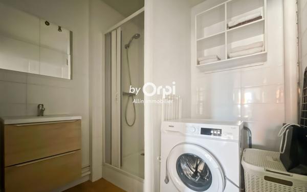 Appartement à vendre    2 pièces • 45,08 m2 Montluçon