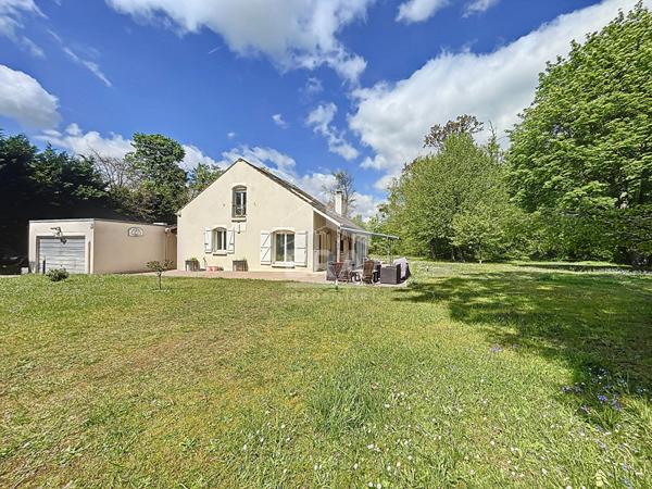 Maison d'architecte de 197m² sur un parc de 8400m²