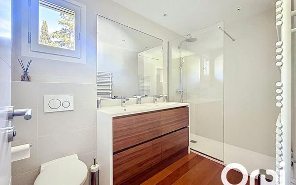 Maison à vendre    5 pièces •  Saint-Blaise