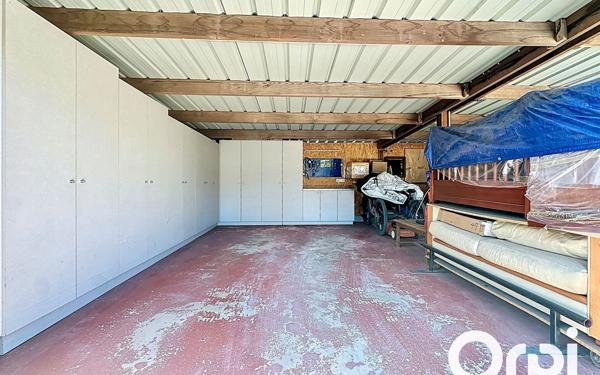 Maison à vendre    5 pièces •  Saint-Blaise