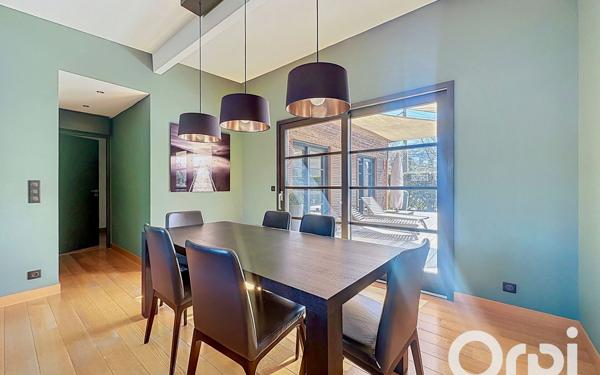 Maison à vendre    5 pièces •  Saint-Blaise