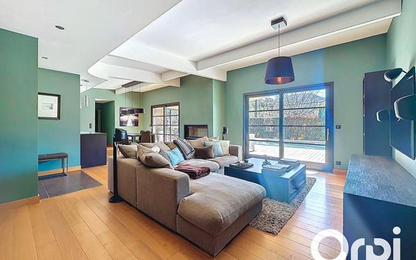 Maison à vendre    5 pièces •  Saint-Blaise