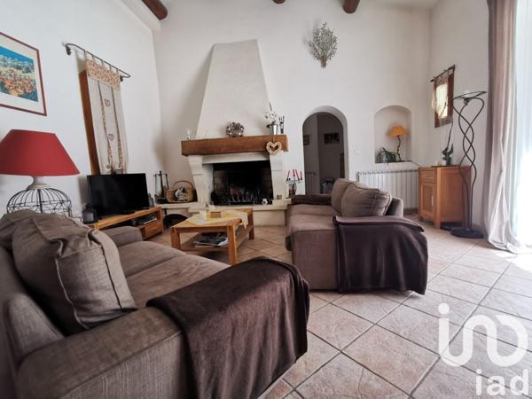 Maison traditionnelle 5 pièces de 160 m² à Pujaut (30131)