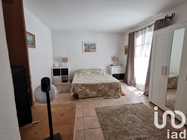 Maison traditionnelle 5 pièces de 160 m² à Pujaut (30131)