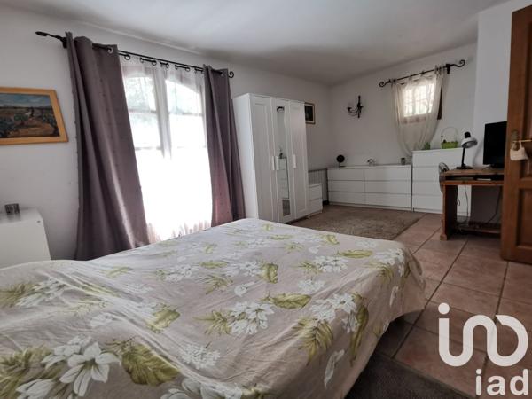 Maison traditionnelle 5 pièces de 160 m² à Pujaut (30131)