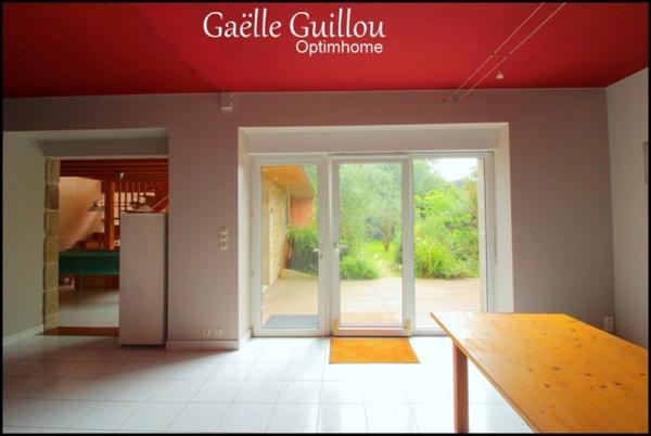 SAINT POL DE LEON : Maison de ville de 6 pièces 134m² avec jardin clos proche centre