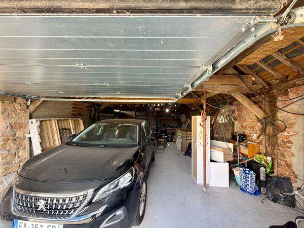 VAIGES – Maison – 3 chambres + bureau – Garage 65 m² – Terrain 717 m²
