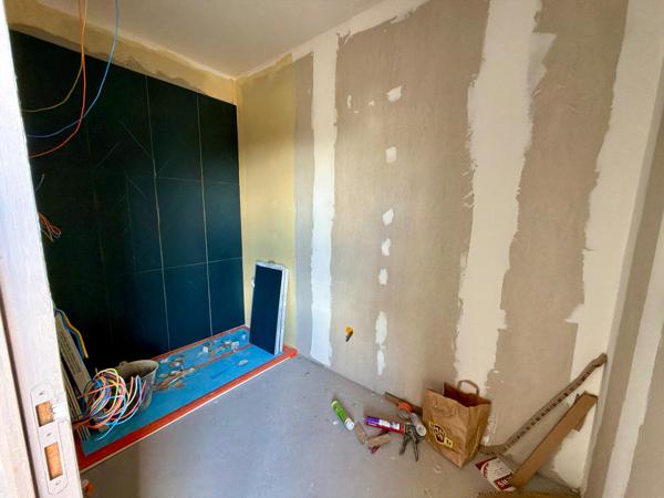 VAIGES – Maison – 3 chambres + bureau – Garage 65 m² – Terrain 717 m²