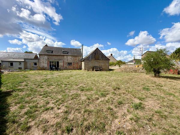VAIGES – Maison – 3 chambres + bureau – Garage 65 m² – Terrain 717 m²