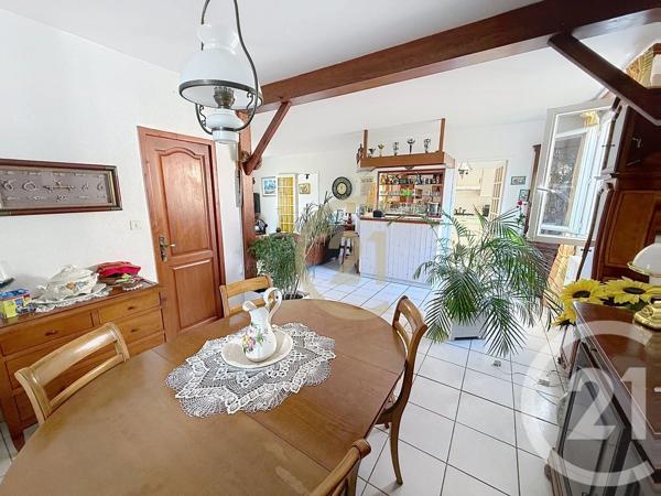 Maison à vendre  4 pièces - 123 m 2   LA BAULE  - 44