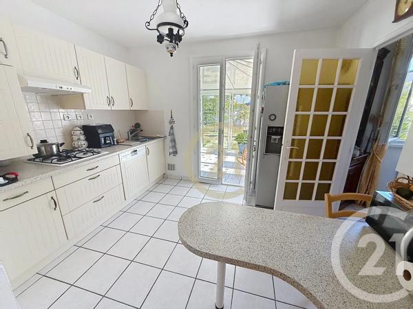 Maison à vendre  4 pièces - 123 m 2   LA BAULE  - 44